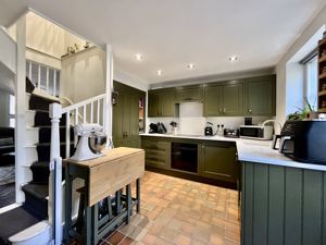 Photo 8- click for photo gallery